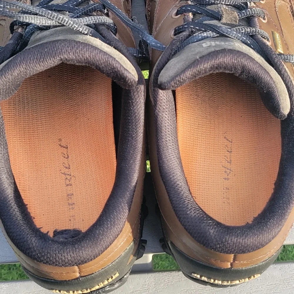 Patagonia Waterproof Hiking Shoes Men 12 Brown Leather Vibram Low Top Trekking